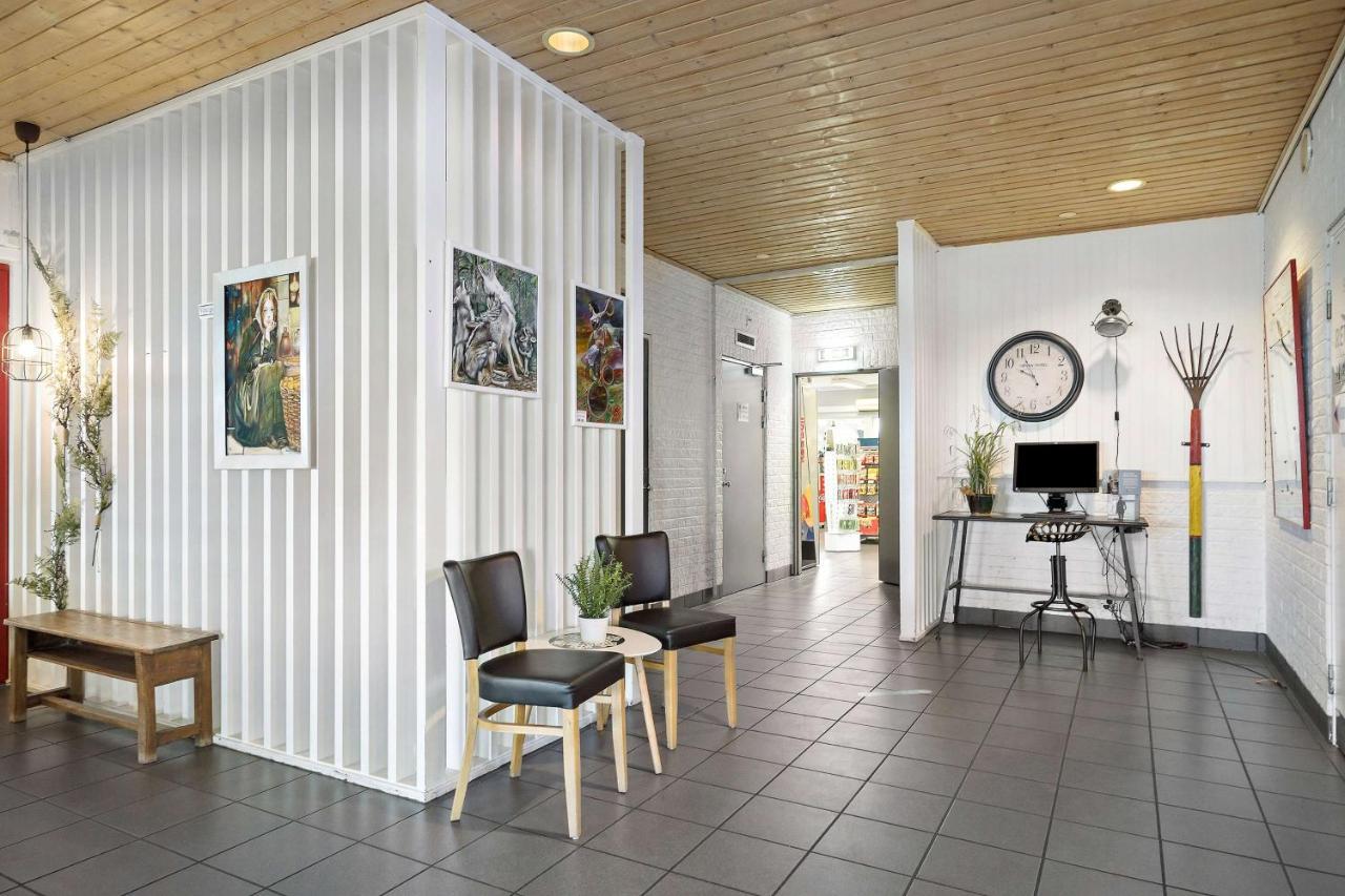 Sure Hotel By Best Western Lagan Екстериор снимка